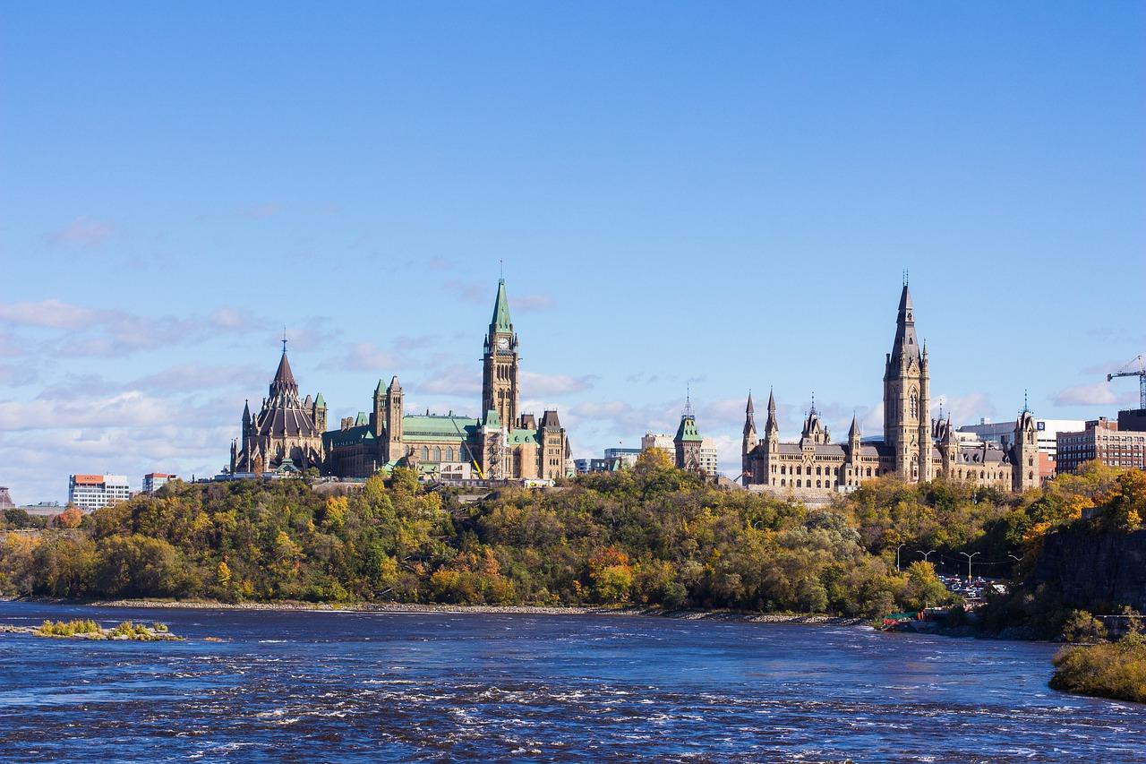 Image of Parliament in Ottawa, ON