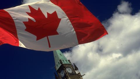 Link to an image taken in Ottawa with the Canadian Flag