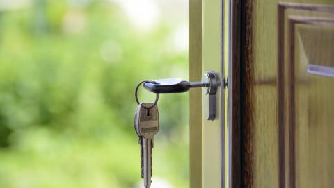 Image of house and key 